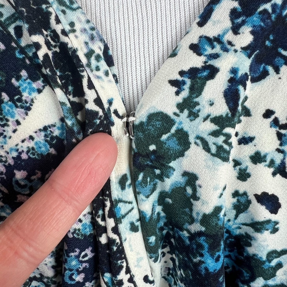 BCBGGeneration Dress Womens Medium Blue Floral Mini Draped Pocket Sleeveless NEW - Picture 5 of 15
